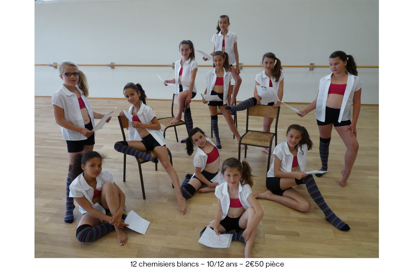 12 chemisiers blancs – 10:12 ans – 2€50 pièce copie