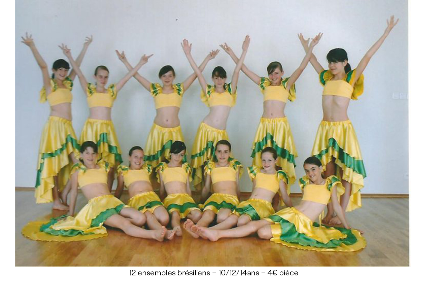 12 ensembles brésiliens – 10:12:14ans – 4€ pièce copie