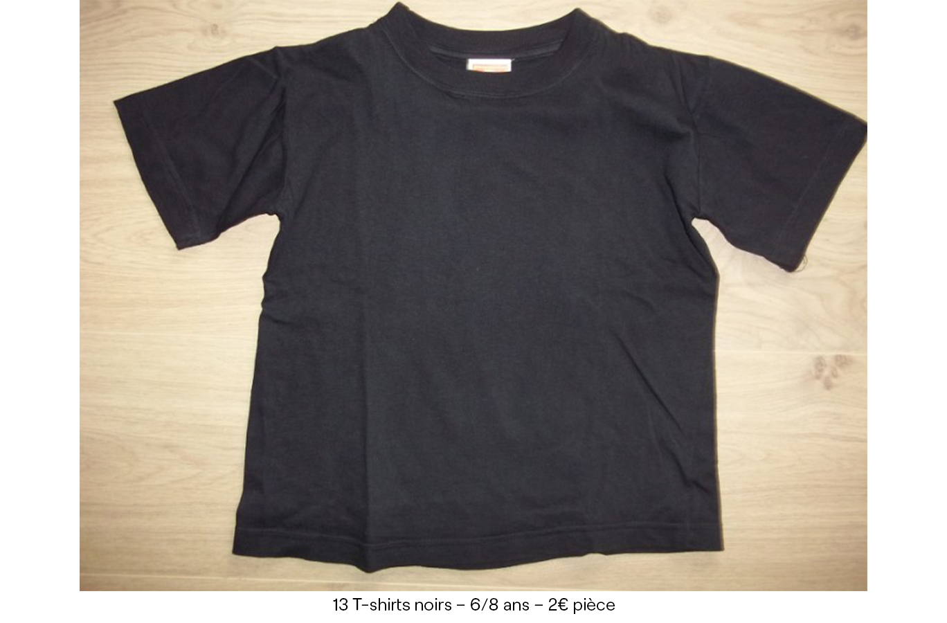 13 T-shirts noirs – 6:8 ans – 2€ (pièce) copie