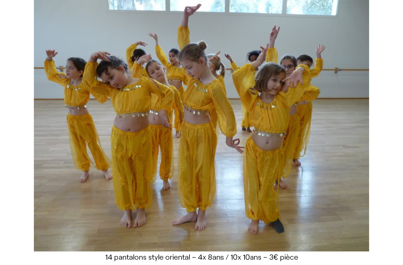 14 pantalons style oriental – 4x 8ans: 10x 10ans – 3€ pièce copie