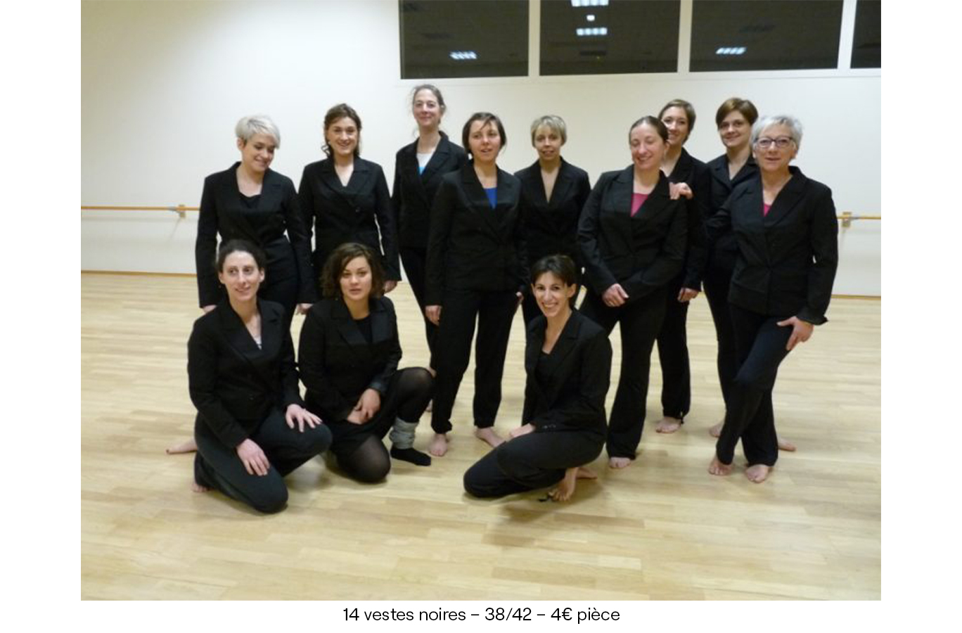 14 vestes noires – 38:42 – 4€ (pièce) copie