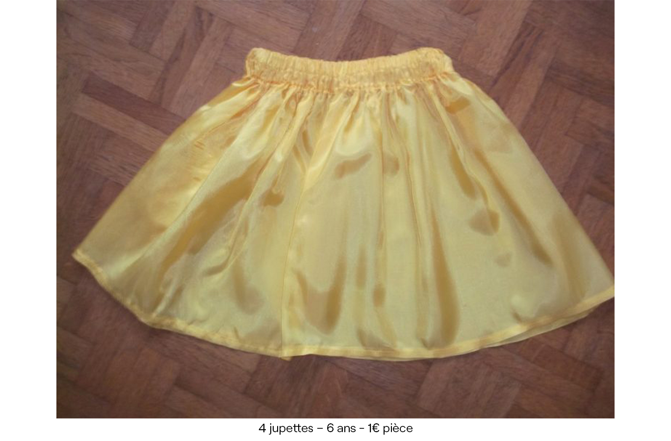 4 jupettes – 6 ans- 1€ pièce copie