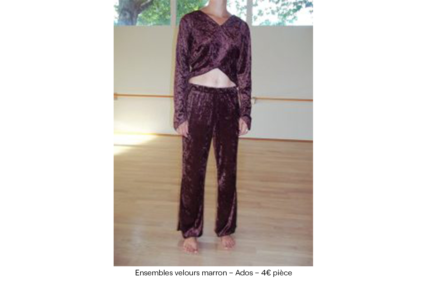 Ensembles velours marron – Ados – 4€ pièce copie